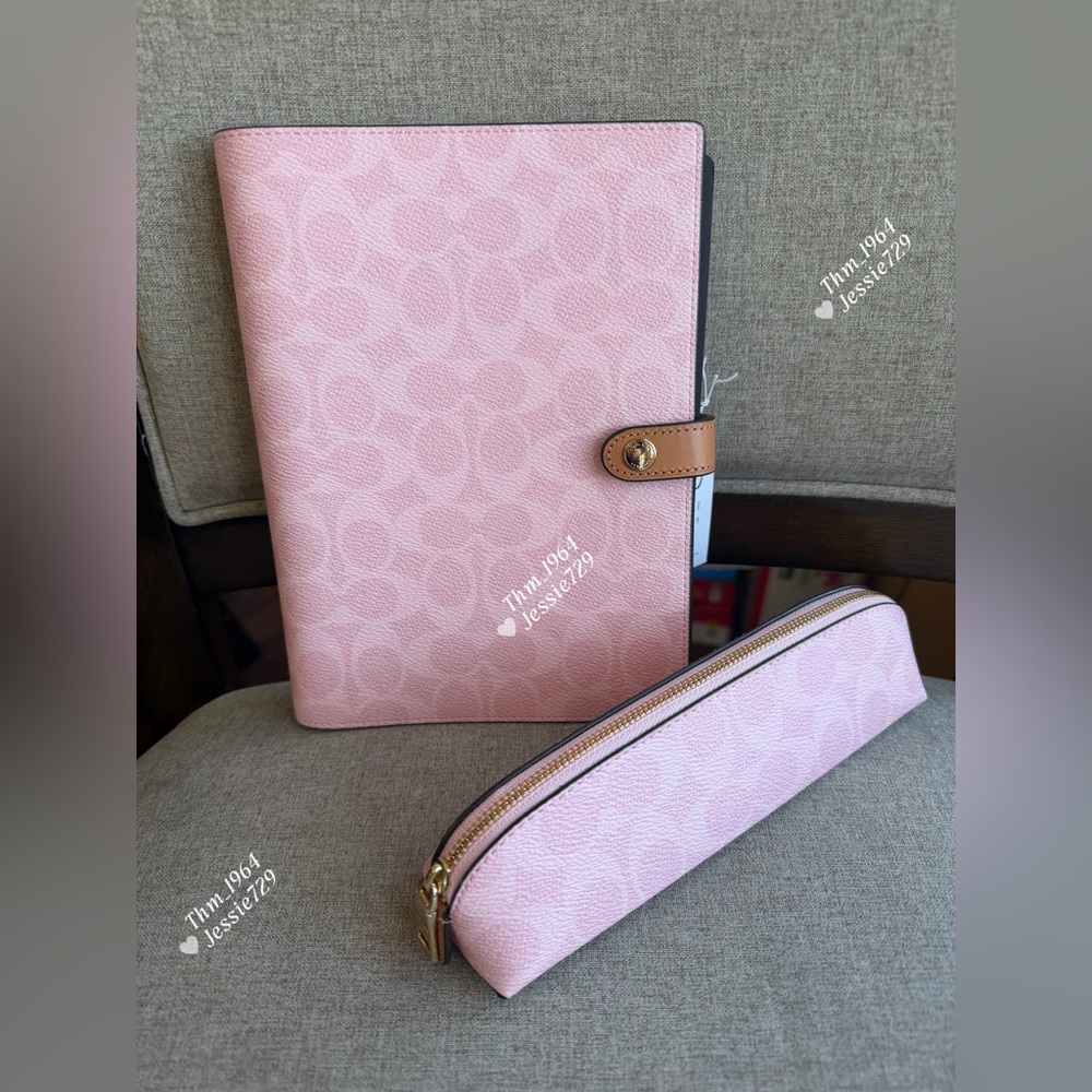 NWT！3PCS COACH NOTEBOOK IN SIGNATURE（CEA49）POWDER PINK Mother Day gift - Picture 3 of 14